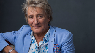 Rod Stewart lleva 25 años trabajando en una maqueta de tren de 38 metros, y es simplemente asombrosa